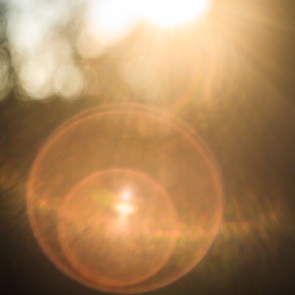 jahnna &ndash; Licht, Foto shutterstock Bunyaratapan.t